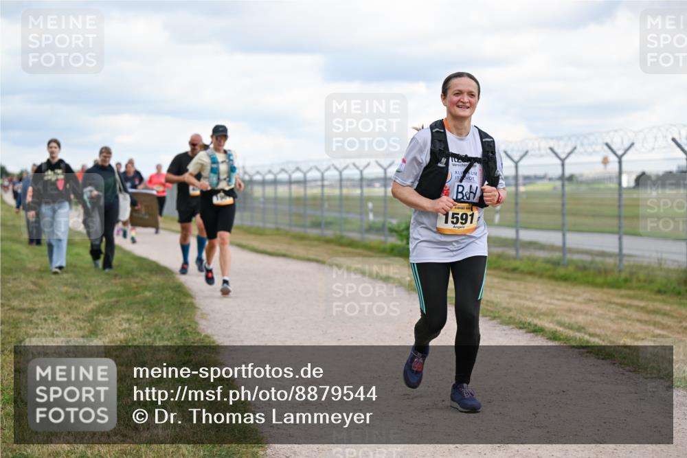 14.09.2025 - Airport Race Dr. Thomas Lammeyer http://msf.ph/oto/8879544 14.09.2025 12:28:51 Laufen 1591 meine-sportfotos.de