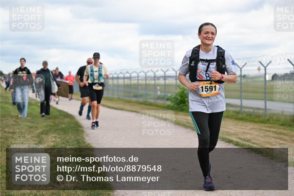 14.09.2025 - Airport Race Dr. Thomas Lammeyer http://msf.ph/oto/8879548 14.09.2025 12:28:51 Laufen 1591 meine-sportfotos.de
