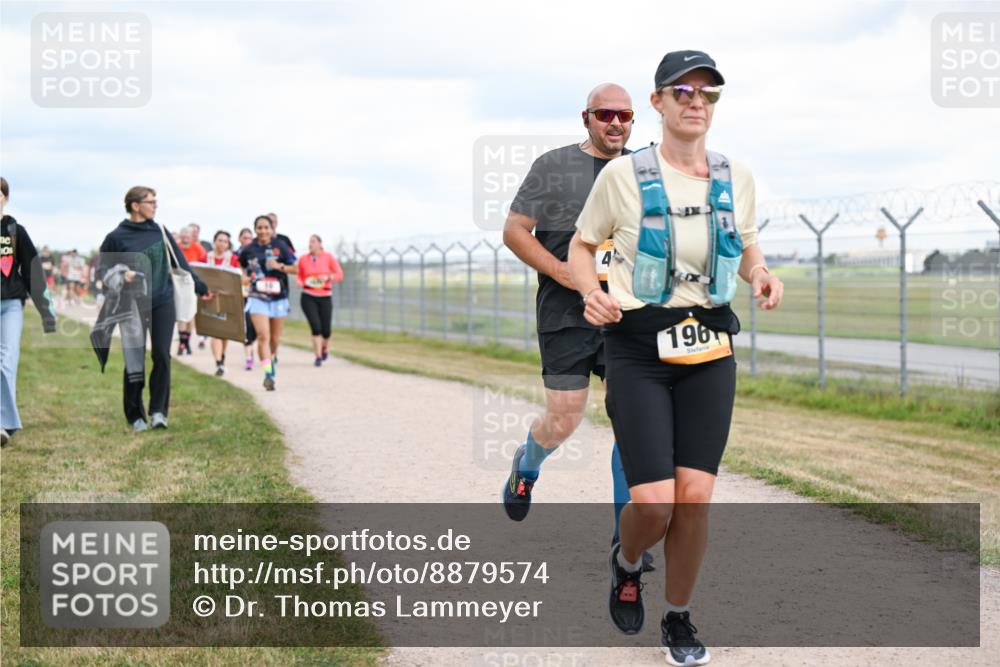 14.09.2025 - Airport Race Dr. Thomas Lammeyer http://msf.ph/oto/8879574 14.09.2025 12:28:54 Laufen 888, 196 meine-sportfotos.de
