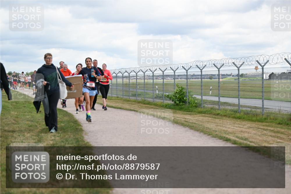 14.09.2025 - Airport Race Dr. Thomas Lammeyer http://msf.ph/oto/8879587 14.09.2025 12:28:55 Laufen 10, 1624 meine-sportfotos.de
