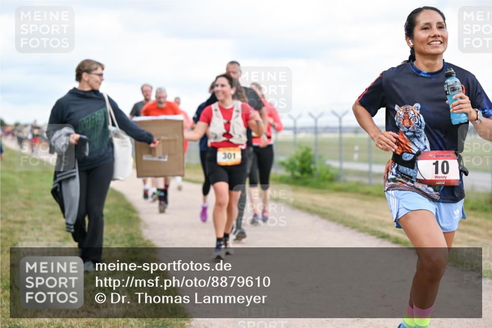 14.09.2025 - Airport Race Dr. Thomas Lammeyer http://msf.ph/oto/8879610 14.09.2025 12:28:59 Laufen 301, 10 meine-sportfotos.de
