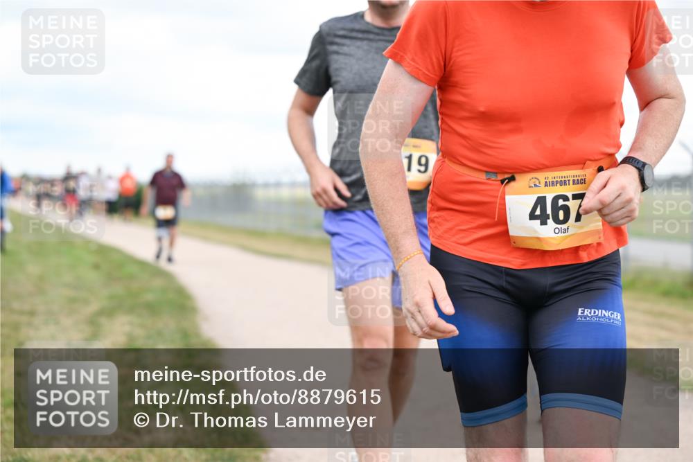 14.09.2025 - Airport Race Dr. Thomas Lammeyer http://msf.ph/oto/8879615 14.09.2025 12:29:03 Laufen 19, 42, 467 meine-sportfotos.de