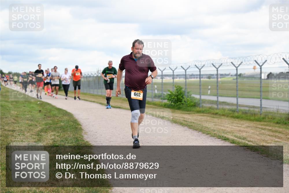 14.09.2025 - Airport Race Dr. Thomas Lammeyer http://msf.ph/oto/8879629 14.09.2025 12:29:07 Laufen 602 meine-sportfotos.de