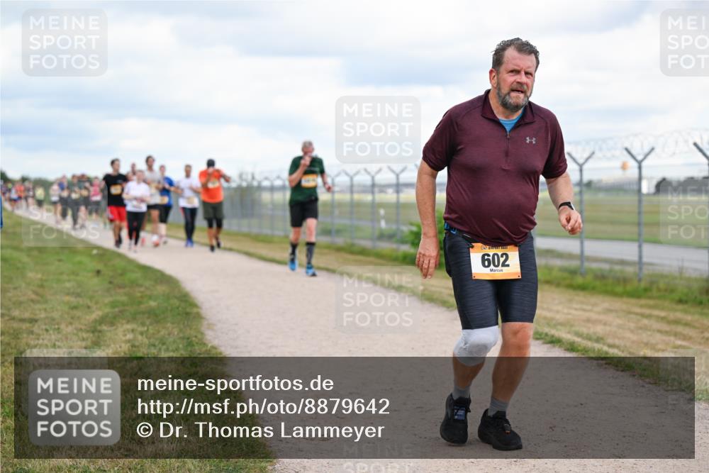 14.09.2025 - Airport Race Dr. Thomas Lammeyer http://msf.ph/oto/8879642 14.09.2025 12:29:09 Laufen 602 meine-sportfotos.de