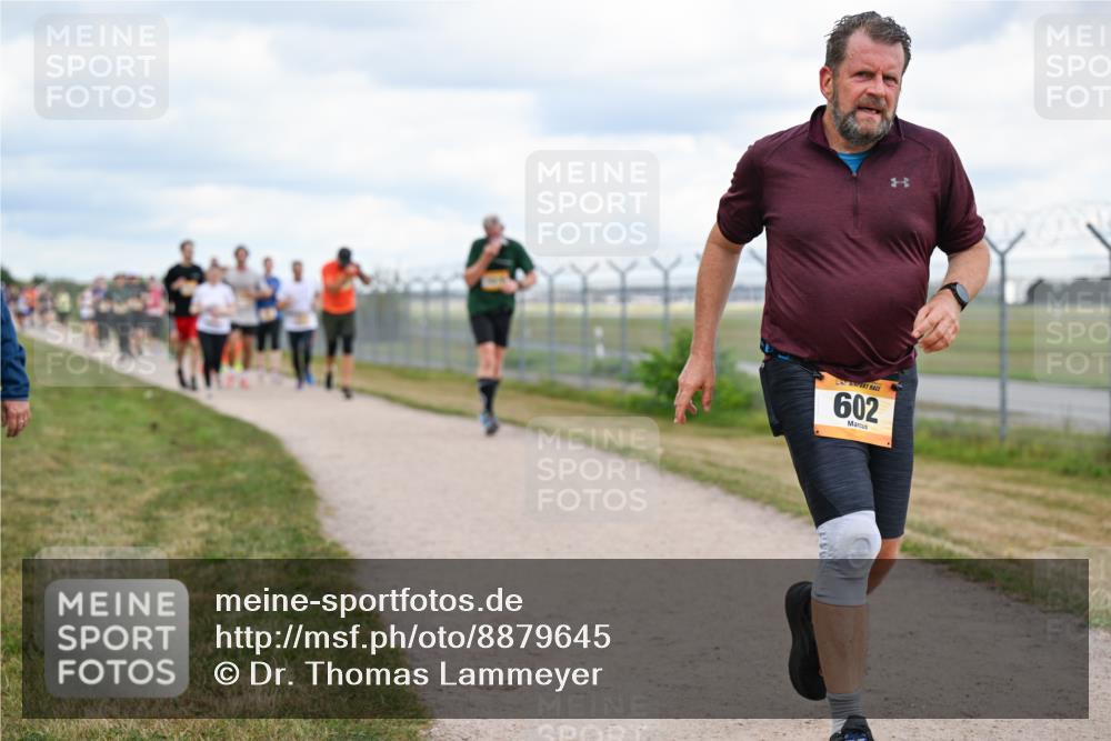 14.09.2025 - Airport Race Dr. Thomas Lammeyer http://msf.ph/oto/8879645 14.09.2025 12:29:09 Laufen 602 meine-sportfotos.de