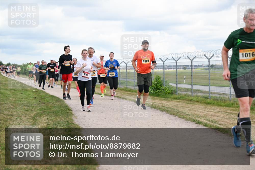 14.09.2025 - Airport Race Dr. Thomas Lammeyer http://msf.ph/oto/8879682 14.09.2025 12:29:14 Laufen 741, 1150, 552, 2095, 742, 2134, 358, 450, 1001, 1016 meine-sportfotos.de