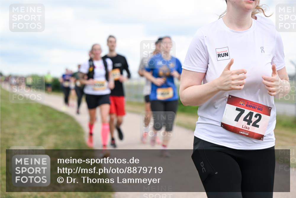 14.09.2025 - Airport Race Dr. Thomas Lammeyer http://msf.ph/oto/8879719 14.09.2025 12:29:17 Laufen 42, 742 meine-sportfotos.de