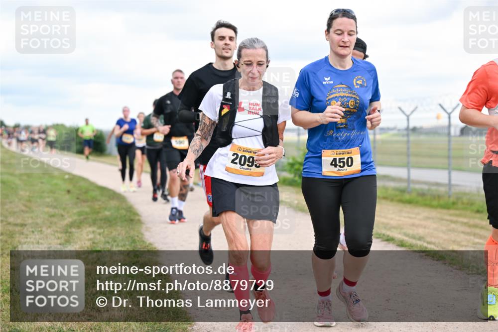 14.09.2025 - Airport Race Dr. Thomas Lammeyer http://msf.ph/oto/8879729 14.09.2025 12:29:19 Laufen 78, 2095, 450 meine-sportfotos.de