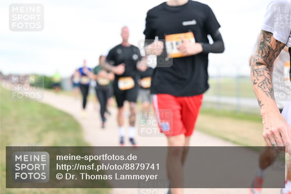 14.09.2025 - Airport Race Dr. Thomas Lammeyer http://msf.ph/oto/8879741 14.09.2025 12:29:20 Laufen 15 meine-sportfotos.de