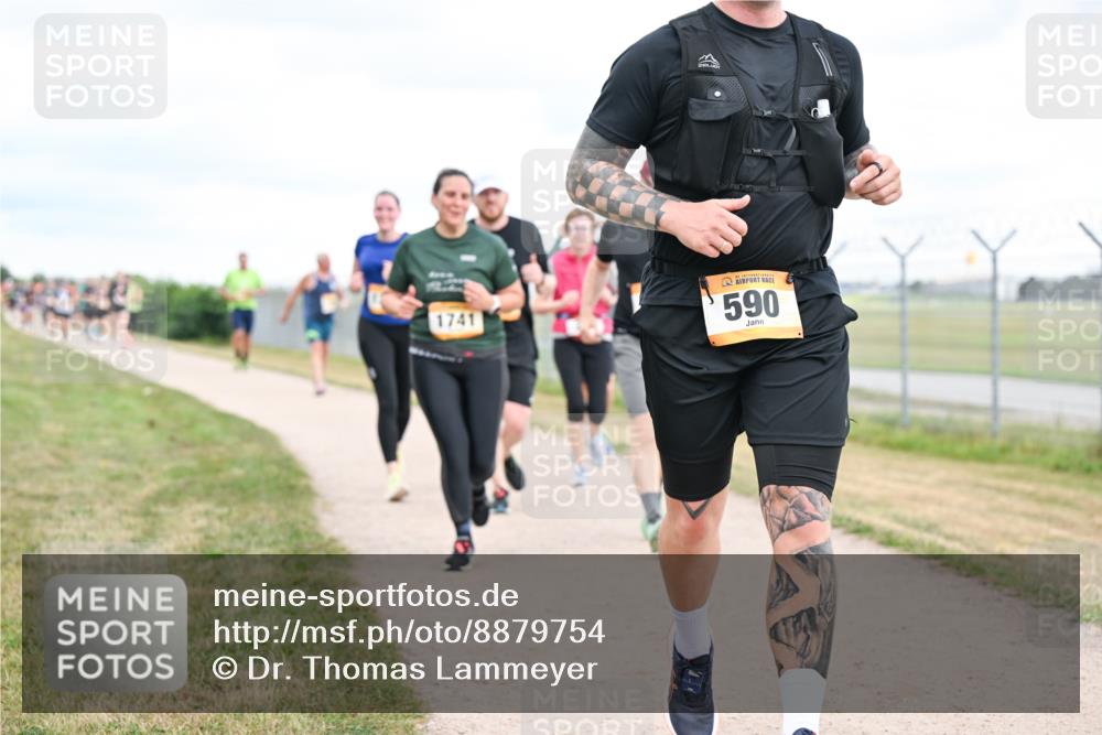 14.09.2025 - Airport Race Dr. Thomas Lammeyer http://msf.ph/oto/8879754 14.09.2025 12:29:21 Laufen 1741, 590 meine-sportfotos.de