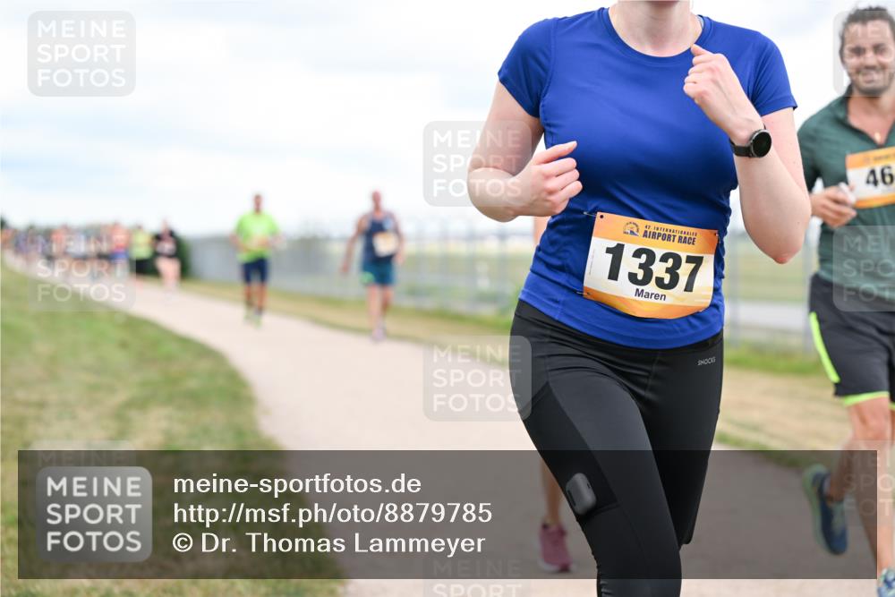 14.09.2025 - Airport Race Dr. Thomas Lammeyer http://msf.ph/oto/8879785 14.09.2025 12:29:25 Laufen 42, 1337, 46 meine-sportfotos.de