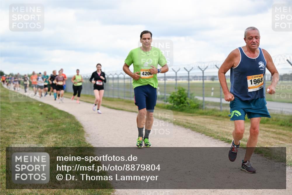 14.09.2025 - Airport Race Dr. Thomas Lammeyer http://msf.ph/oto/8879804 14.09.2025 12:29:30 Laufen 20, 420, 1968, 1968 meine-sportfotos.de