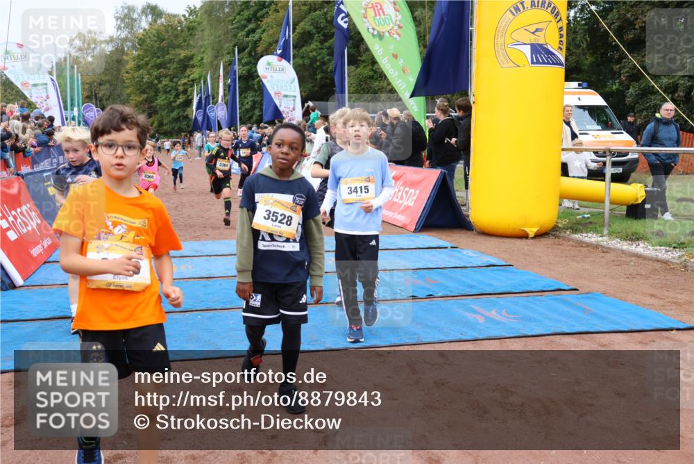 14.09.2025 - Airport Race Strokosch-Dieckow http://msf.ph/oto/8879843 14.09.2025 10:08:35 Ziel 3049, 3149, 3247, 3300, 3362, 3364, 3365, 3415, 3426, 3437, 3528, 3590, 3723, 3728 meine-sportfotos.de