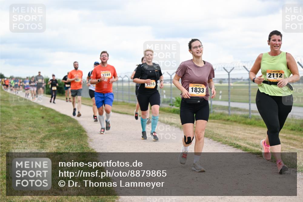 14.09.2025 - Airport Race Dr. Thomas Lammeyer http://msf.ph/oto/8879865 14.09.2025 12:29:38 Laufen 1744, 16, 1833, 2112 meine-sportfotos.de