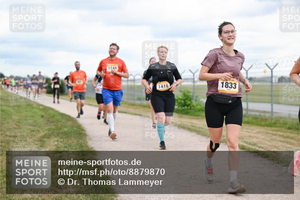 14.09.2025 - Airport Race Dr. Thomas Lammeyer http://msf.ph/oto/8879870 14.09.2025 12:29:38 Laufen 1416, 1833 meine-sportfotos.de