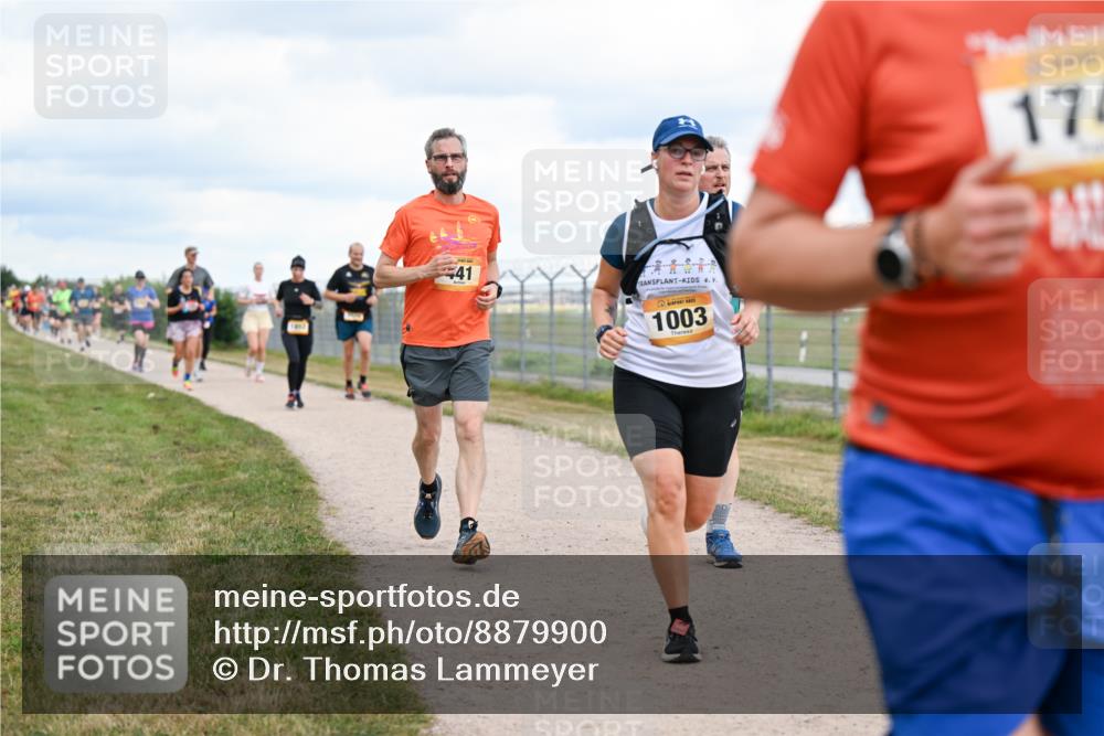 14.09.2025 - Airport Race Dr. Thomas Lammeyer http://msf.ph/oto/8879900 14.09.2025 12:29:41 Laufen 41, 1003, 17 meine-sportfotos.de