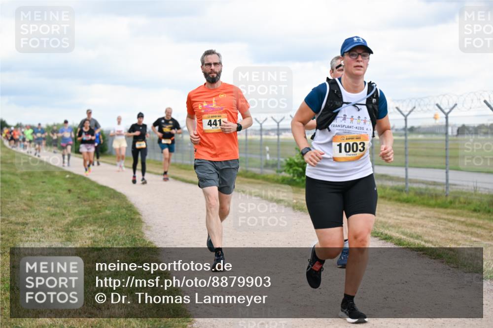 14.09.2025 - Airport Race Dr. Thomas Lammeyer http://msf.ph/oto/8879903 14.09.2025 12:29:42 Laufen 441, 1003 meine-sportfotos.de