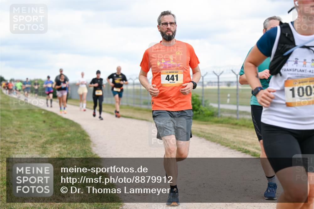 14.09.2025 - Airport Race Dr. Thomas Lammeyer http://msf.ph/oto/8879912 14.09.2025 12:29:43 Laufen 441, 1003 meine-sportfotos.de