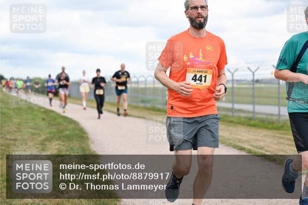 14.09.2025 - Airport Race Dr. Thomas Lammeyer http://msf.ph/oto/8879917 14.09.2025 12:29:43 Laufen 441 meine-sportfotos.de