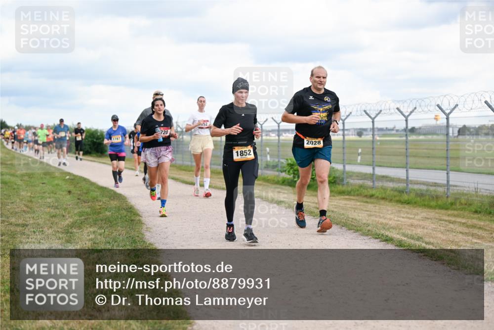 14.09.2025 - Airport Race Dr. Thomas Lammeyer http://msf.ph/oto/8879931 14.09.2025 12:29:47 Laufen 720, 1787, 1852, 2028 meine-sportfotos.de