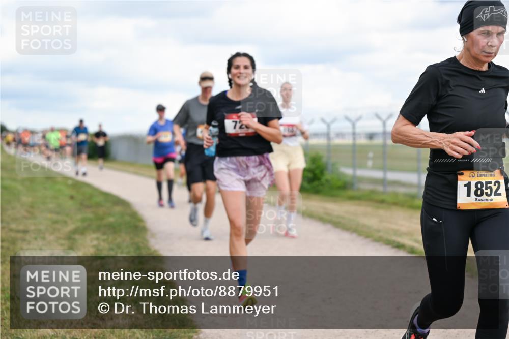 14.09.2025 - Airport Race Dr. Thomas Lammeyer http://msf.ph/oto/8879951 14.09.2025 12:29:49 Laufen 72, 1852 meine-sportfotos.de