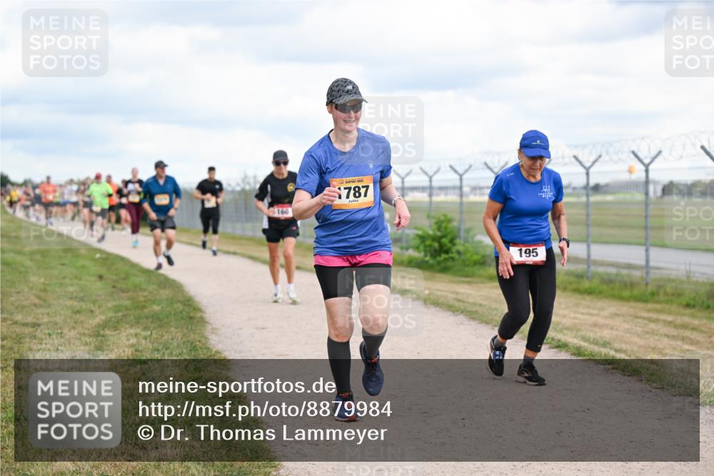 14.09.2025 - Airport Race Dr. Thomas Lammeyer http://msf.ph/oto/8879984 14.09.2025 12:29:53 Laufen 787, 195 meine-sportfotos.de