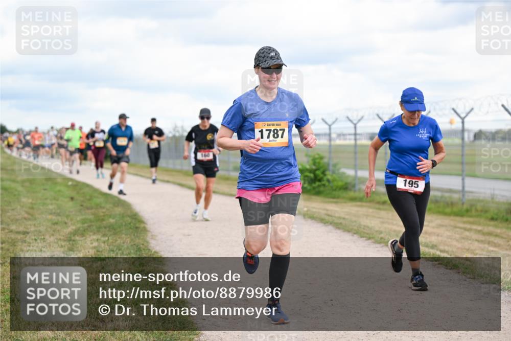 14.09.2025 - Airport Race Dr. Thomas Lammeyer http://msf.ph/oto/8879986 14.09.2025 12:29:53 Laufen 1787, 195 meine-sportfotos.de