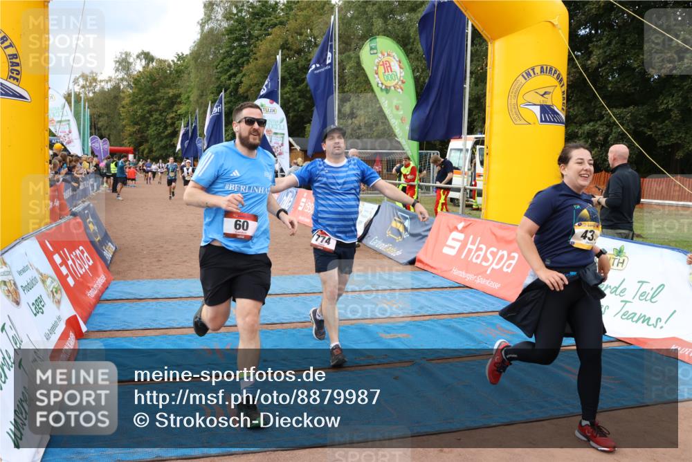 14.09.2025 - Airport Race Strokosch-Dieckow http://msf.ph/oto/8879987 14.09.2025 12:40:17 Ziel 60, 154, 170, 319, 439, 774, 1474, 1835, 4004, 4162 meine-sportfotos.de