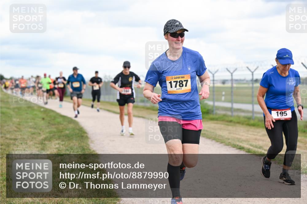 14.09.2025 - Airport Race Dr. Thomas Lammeyer http://msf.ph/oto/8879990 14.09.2025 12:29:53 Laufen 1787, 195 meine-sportfotos.de