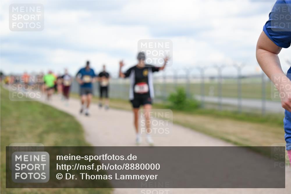 14.09.2025 - Airport Race Dr. Thomas Lammeyer http://msf.ph/oto/8880000 14.09.2025 12:29:55 Laufen  meine-sportfotos.de