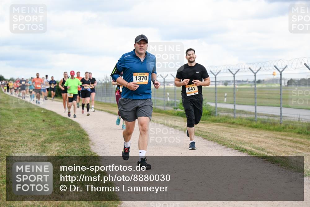 14.09.2025 - Airport Race Dr. Thomas Lammeyer http://msf.ph/oto/8880030 14.09.2025 12:29:58 Laufen 1201, 1370, 641, 641 meine-sportfotos.de