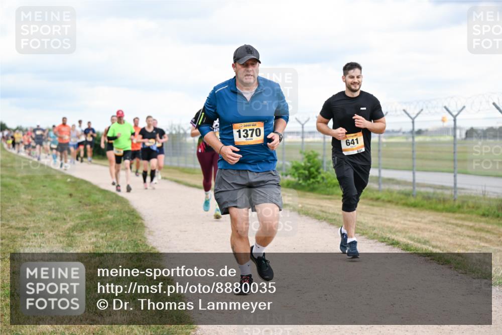 14.09.2025 - Airport Race Dr. Thomas Lammeyer http://msf.ph/oto/8880035 14.09.2025 12:29:59 Laufen 1370, 641, 641 meine-sportfotos.de