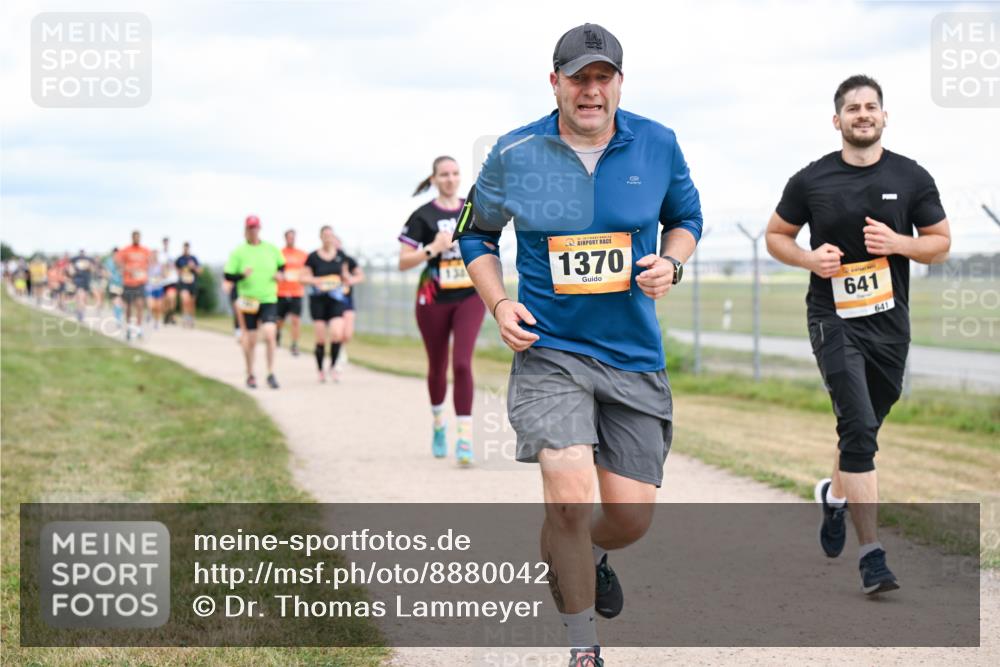 14.09.2025 - Airport Race Dr. Thomas Lammeyer http://msf.ph/oto/8880042 14.09.2025 12:29:59 Laufen 1370, 641, 641 meine-sportfotos.de