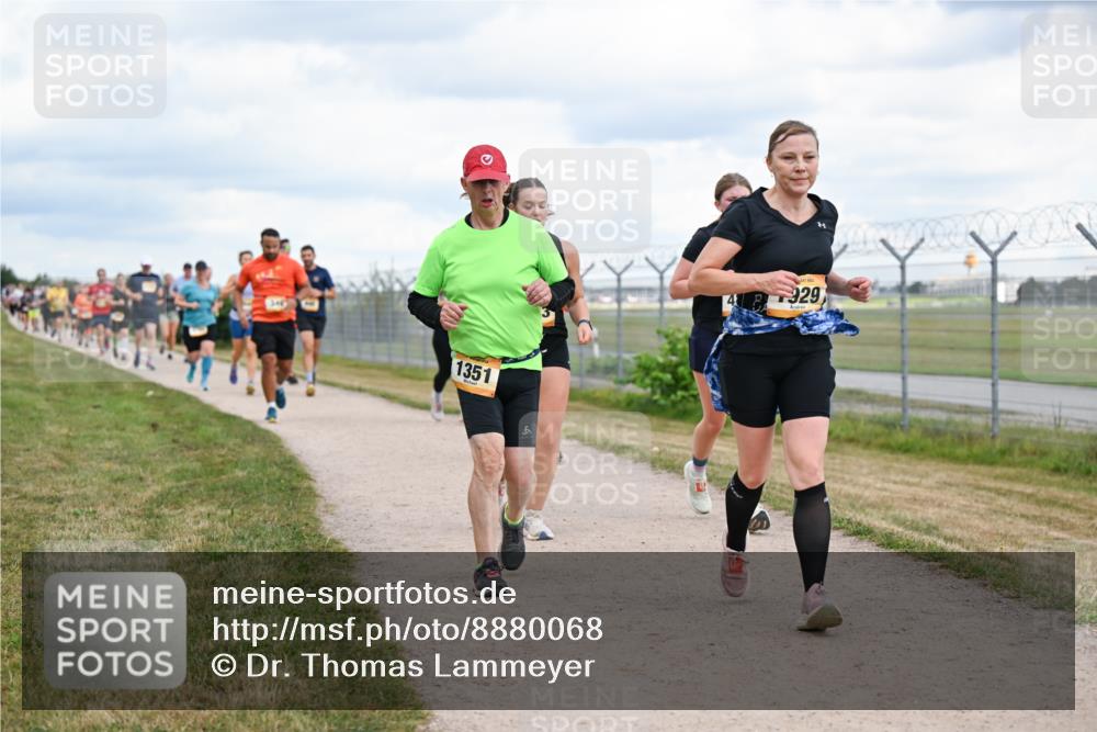 14.09.2025 - Airport Race Dr. Thomas Lammeyer http://msf.ph/oto/8880068 14.09.2025 12:30:04 Laufen 1351, 929 meine-sportfotos.de