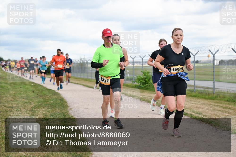 14.09.2025 - Airport Race Dr. Thomas Lammeyer http://msf.ph/oto/8880069 14.09.2025 12:30:05 Laufen 1351, 6, 1929 meine-sportfotos.de
