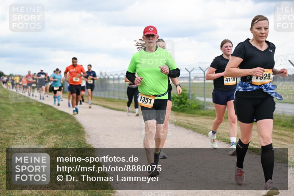 14.09.2025 - Airport Race Dr. Thomas Lammeyer http://msf.ph/oto/8880075 14.09.2025 12:30:05 Laufen 1351, 6, 4119, 929 meine-sportfotos.de