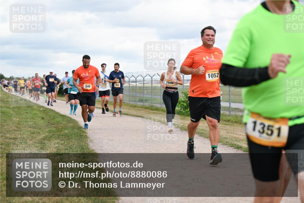 14.09.2025 - Airport Race Dr. Thomas Lammeyer http://msf.ph/oto/8880086 14.09.2025 12:30:07 Laufen 1046, 1052, 1730, 948, 349, 1351 meine-sportfotos.de