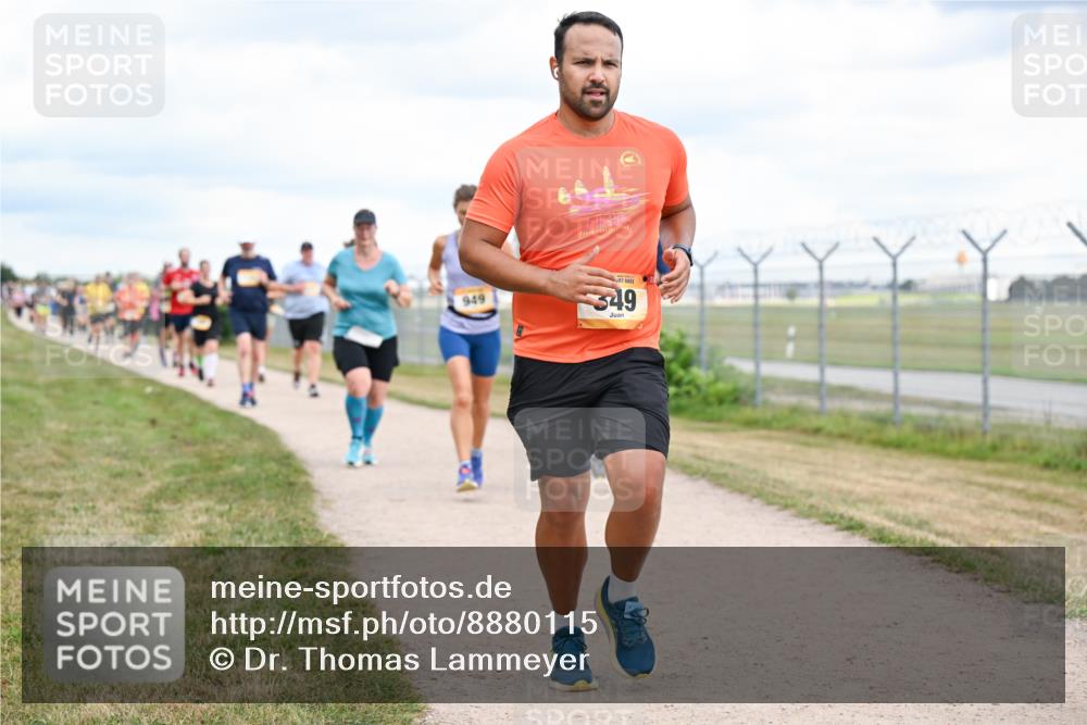 14.09.2025 - Airport Race Dr. Thomas Lammeyer http://msf.ph/oto/8880115 14.09.2025 12:30:10 Laufen 949, 349 meine-sportfotos.de