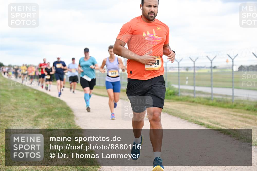 14.09.2025 - Airport Race Dr. Thomas Lammeyer http://msf.ph/oto/8880116 14.09.2025 12:30:10 Laufen 949, 9 meine-sportfotos.de