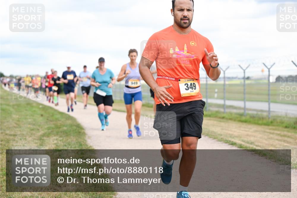 14.09.2025 - Airport Race Dr. Thomas Lammeyer http://msf.ph/oto/8880118 14.09.2025 12:30:10 Laufen 27, 08, 2006, 349 meine-sportfotos.de