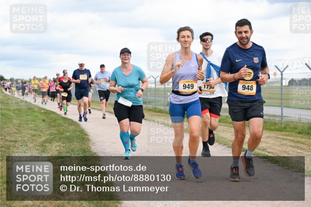 14.09.2025 - Airport Race Dr. Thomas Lammeyer http://msf.ph/oto/8880130 14.09.2025 12:30:12 Laufen 1131, 2123, 949, 1750, 1730, 948 meine-sportfotos.de