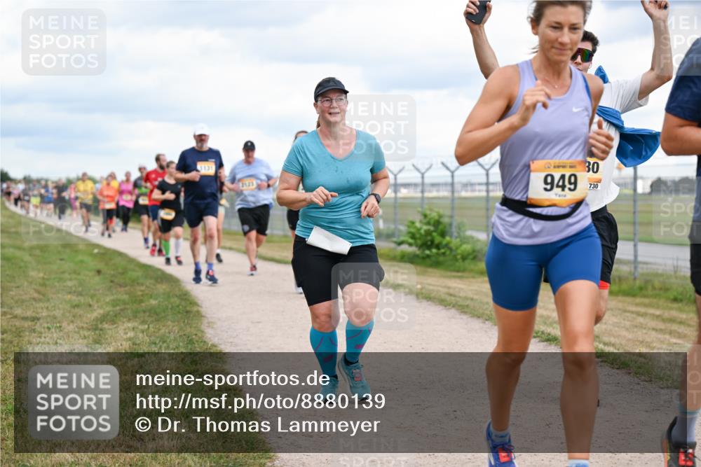 14.09.2025 - Airport Race Dr. Thomas Lammeyer http://msf.ph/oto/8880139 14.09.2025 12:30:12 Laufen 3135, 949, 30, 730 meine-sportfotos.de