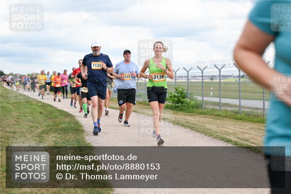 14.09.2025 - Airport Race Dr. Thomas Lammeyer http://msf.ph/oto/8880153 14.09.2025 12:30:14 Laufen 1586, 11311, 2123, 2139 meine-sportfotos.de