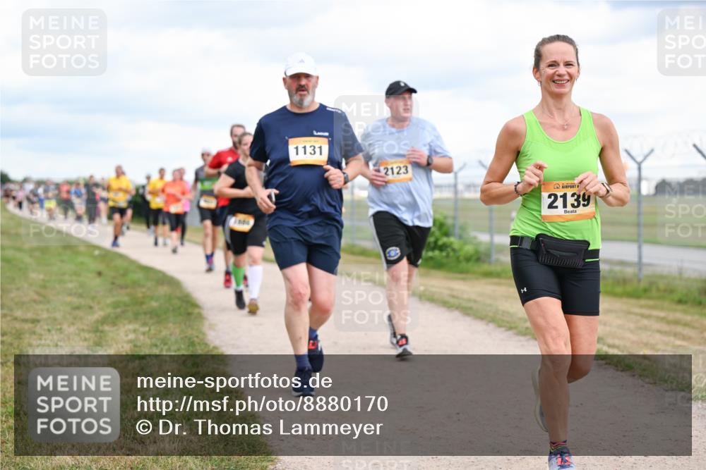 14.09.2025 - Airport Race Dr. Thomas Lammeyer http://msf.ph/oto/8880170 14.09.2025 12:30:16 Laufen 1131, 2123, 2139 meine-sportfotos.de