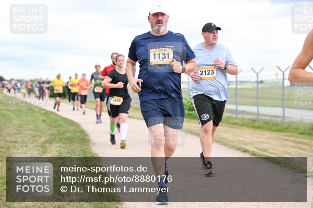 14.09.2025 - Airport Race Dr. Thomas Lammeyer http://msf.ph/oto/8880176 14.09.2025 12:30:17 Laufen 1586, 1131, 2123 meine-sportfotos.de