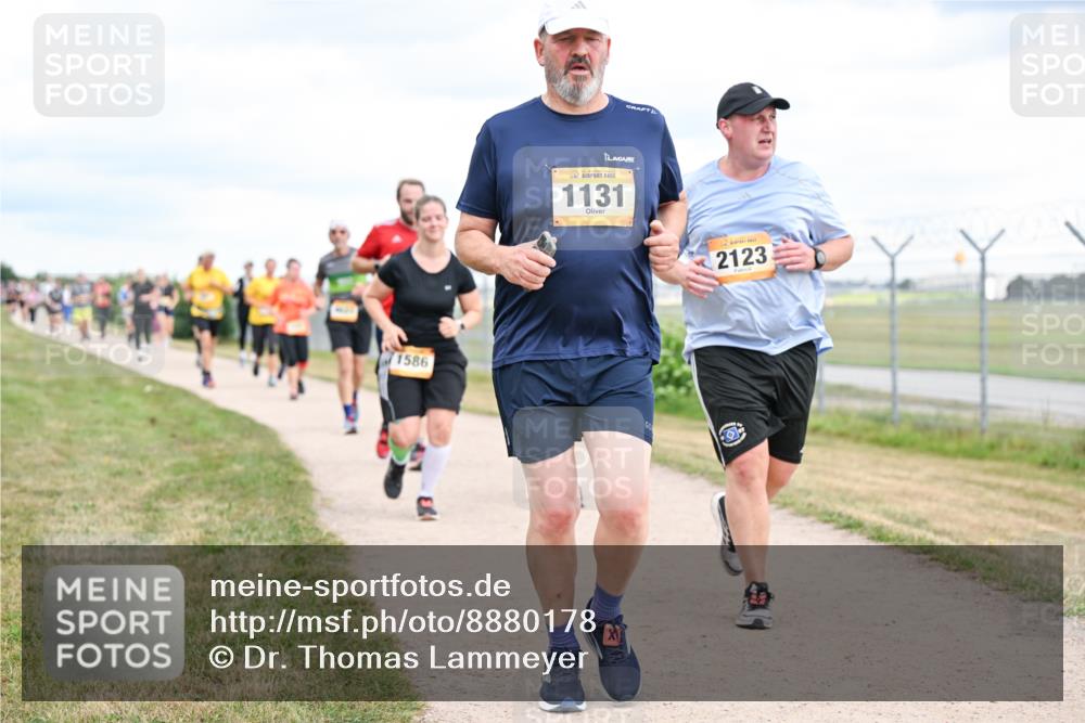 14.09.2025 - Airport Race Dr. Thomas Lammeyer http://msf.ph/oto/8880178 14.09.2025 12:30:17 Laufen 1586, 1131, 2123 meine-sportfotos.de