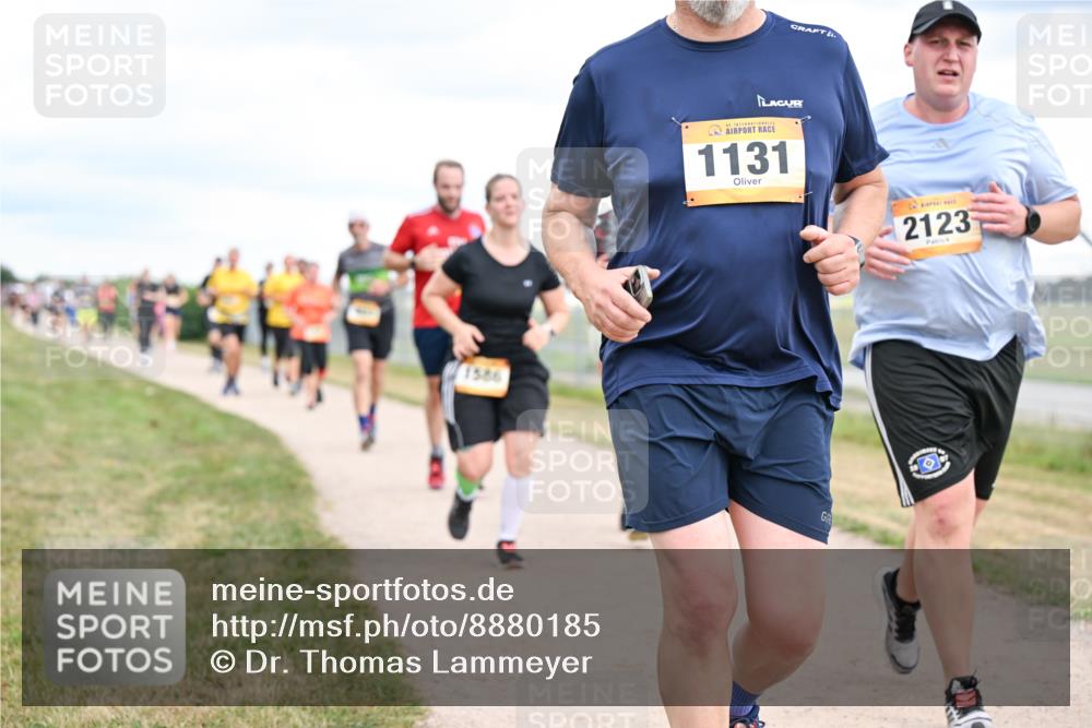 14.09.2025 - Airport Race Dr. Thomas Lammeyer http://msf.ph/oto/8880185 14.09.2025 12:30:17 Laufen 1586, 47, 1131, 2123 meine-sportfotos.de