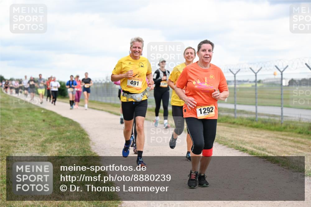 14.09.2025 - Airport Race Dr. Thomas Lammeyer http://msf.ph/oto/8880239 14.09.2025 12:30:24 Laufen 491, 1292 meine-sportfotos.de
