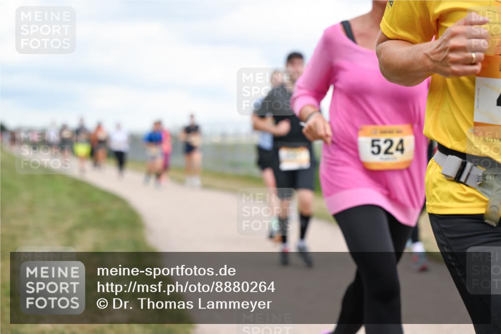 14.09.2025 - Airport Race Dr. Thomas Lammeyer http://msf.ph/oto/8880264 14.09.2025 12:30:26 Laufen 524 meine-sportfotos.de