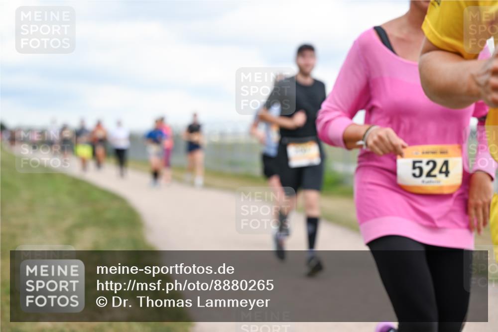 14.09.2025 - Airport Race Dr. Thomas Lammeyer http://msf.ph/oto/8880265 14.09.2025 12:30:26 Laufen 524 meine-sportfotos.de